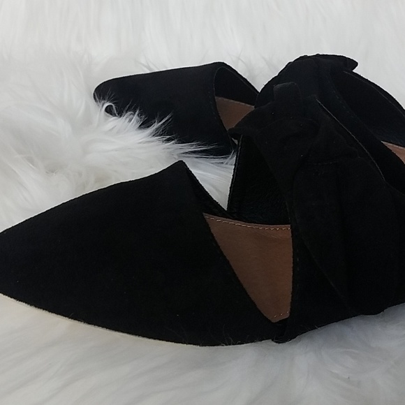 Black Knot Pointed Toe Mule Sandal - Picture 4 of 7